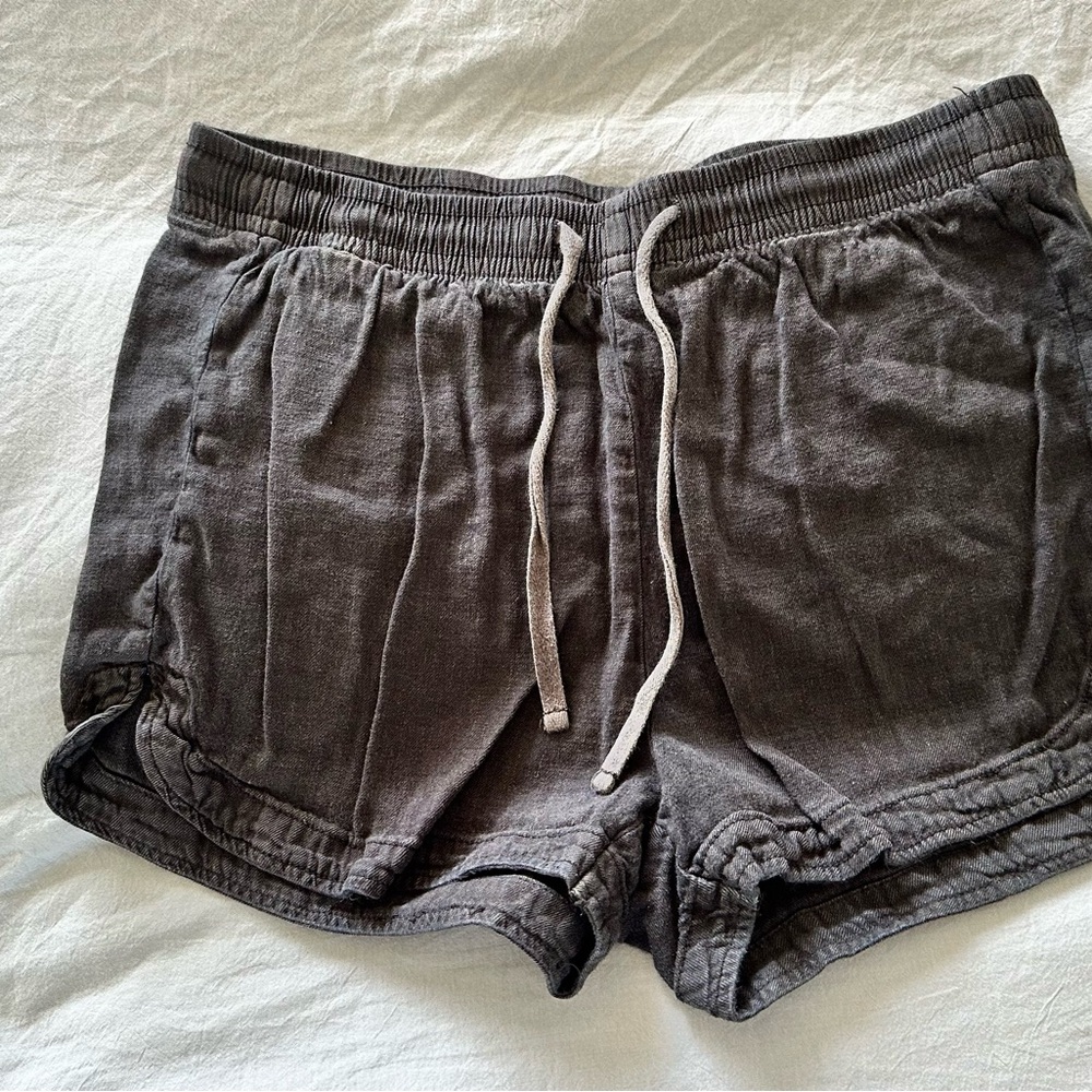 American Eagle Outfitters Gray Linen Shorts with Elastic Waistband